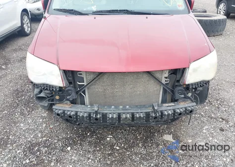 2013 Chrysler Town & Country Touring из США, поврежденный, VIN 2C4RC1BG1DR621628